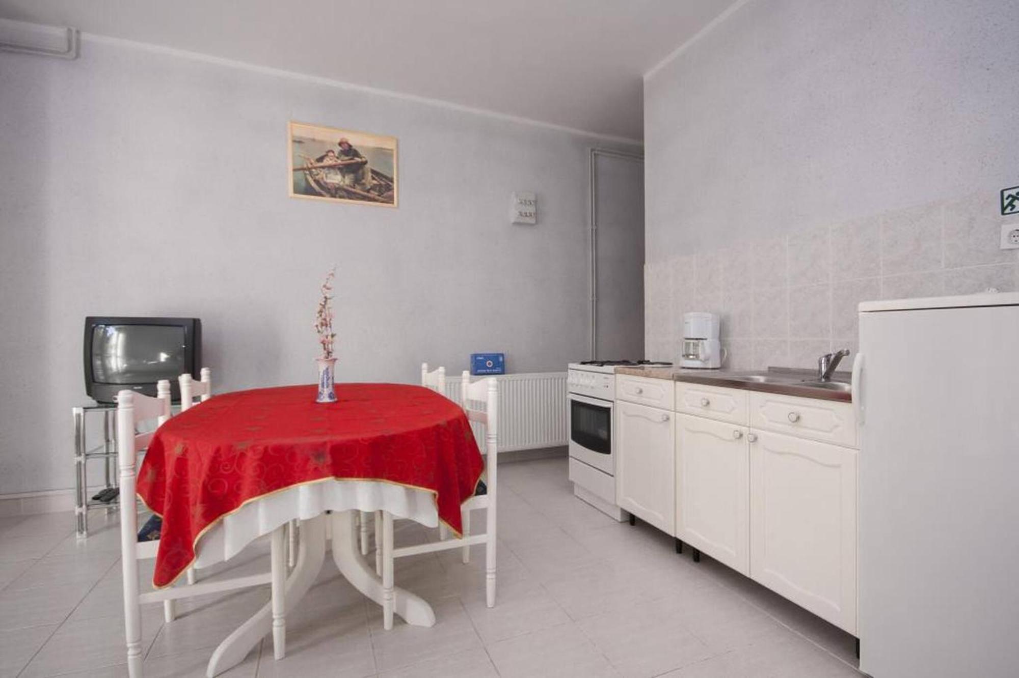 Apartments Zdenka ブロダリツァ エクステリア 写真